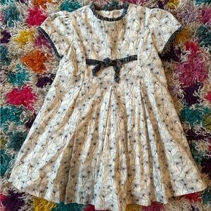 Elegant Floral 3T Dress with Black Accents